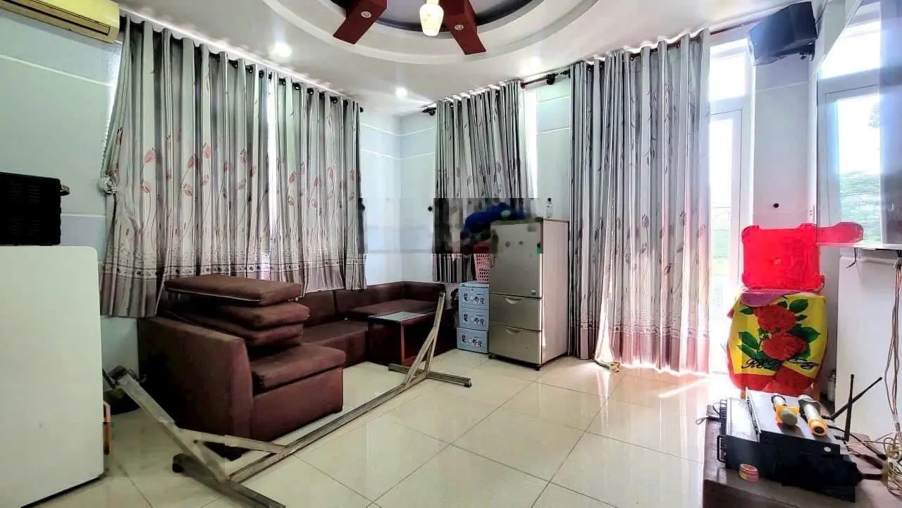 Nhà 4 tầng mặt tiền đường 39 BTT Q2, ngay chợ 39 thông Nguyễn Thị Định, chỉ 12,99 tỷ
