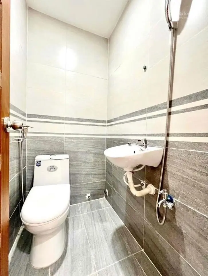 Siêu phẩm Nhà Võ Thành Trang 1T3L ngộp lãi bán gấp sát trường Tiểu học Nguyễn Văn Trỗi, SHR
