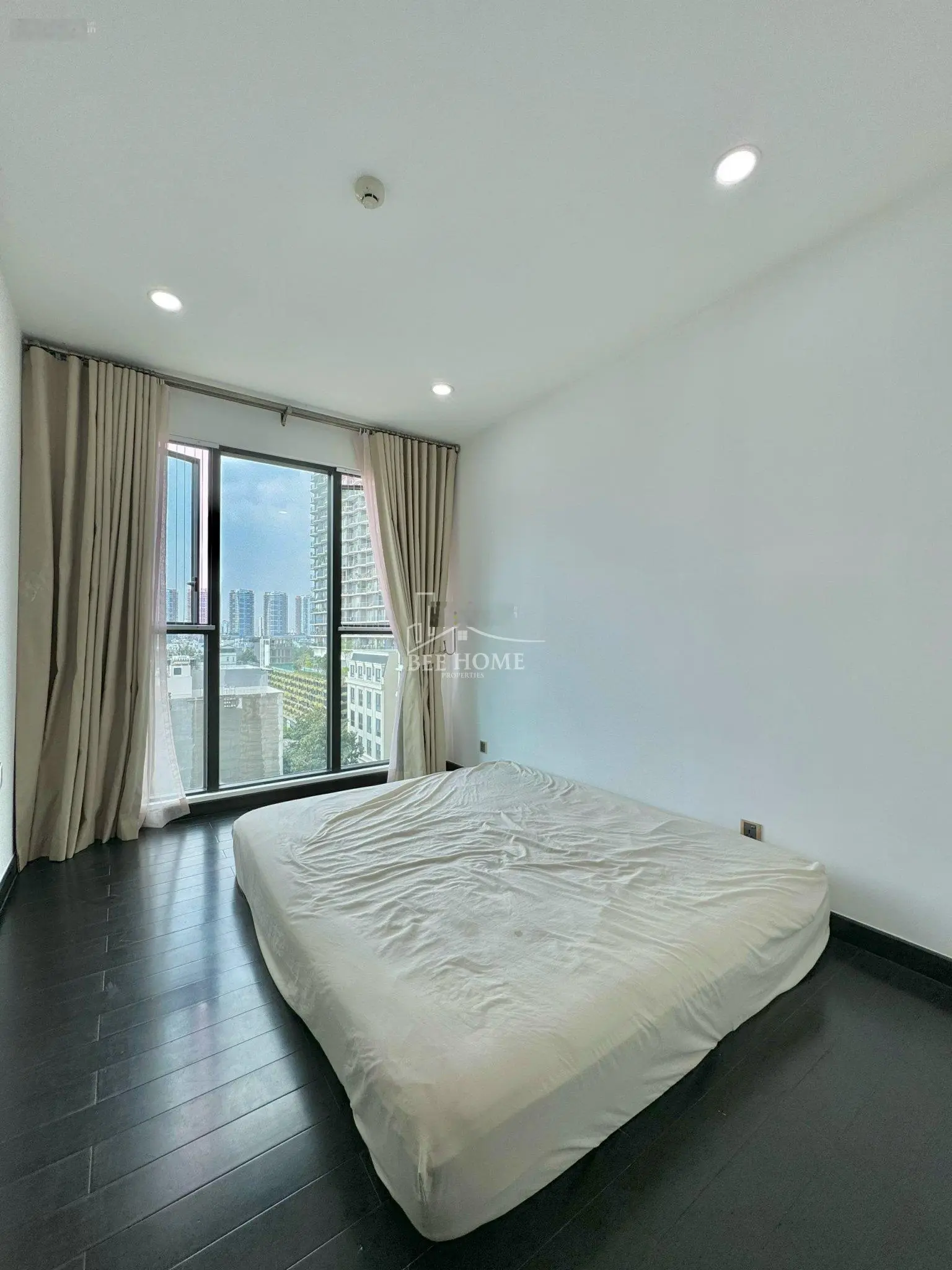 Cần bán căn Sky Mansion - Feliz En Vista, 4 phòng ngủ + 1 phòng làm việc thiết kế siêu sang giá 24t