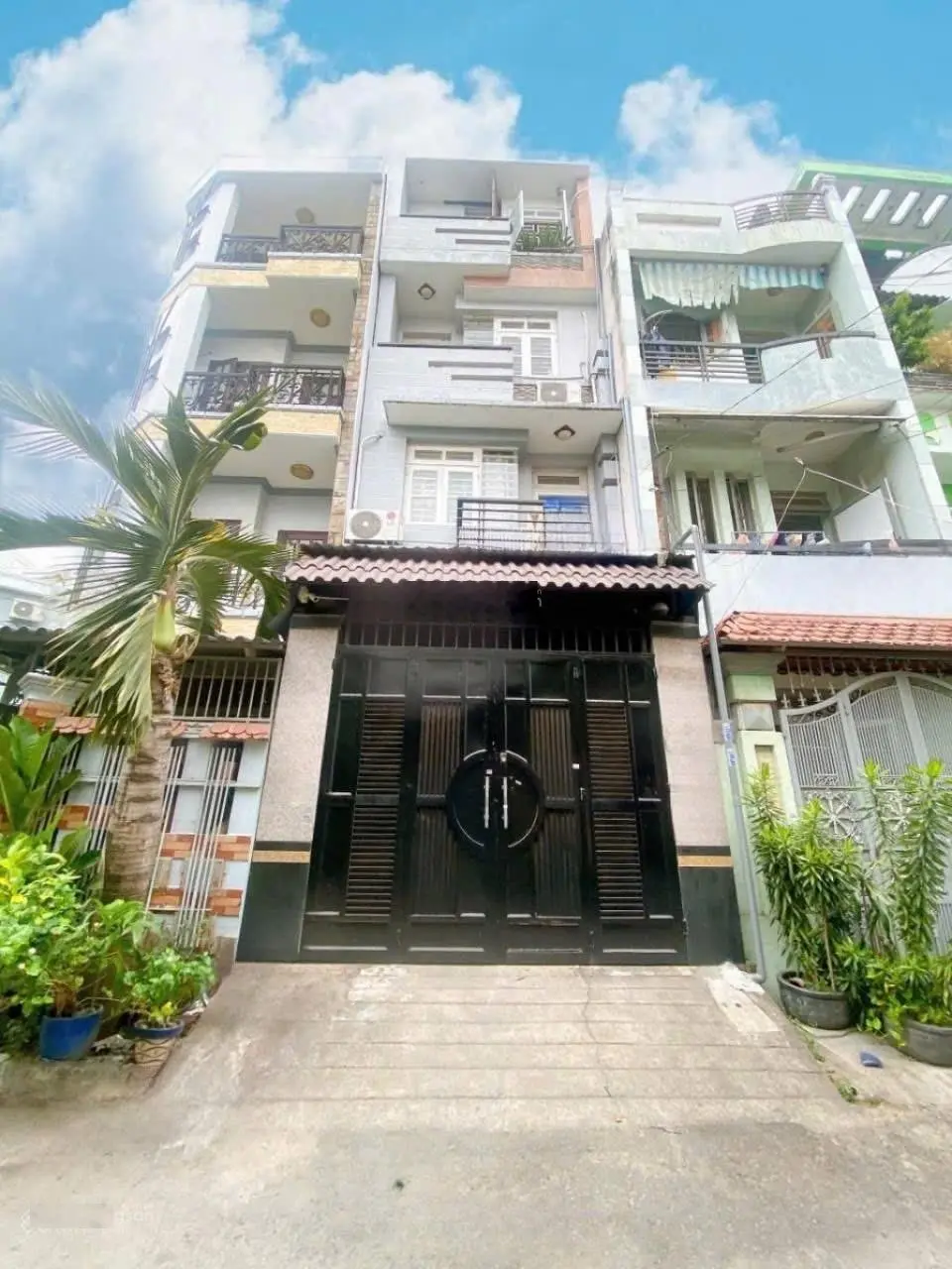 Chdv 7phòng - 64m2 - hẻm xe hơi - 7.55 tỷ - lê đức thọ - p14 - gv. lh: 0909361488