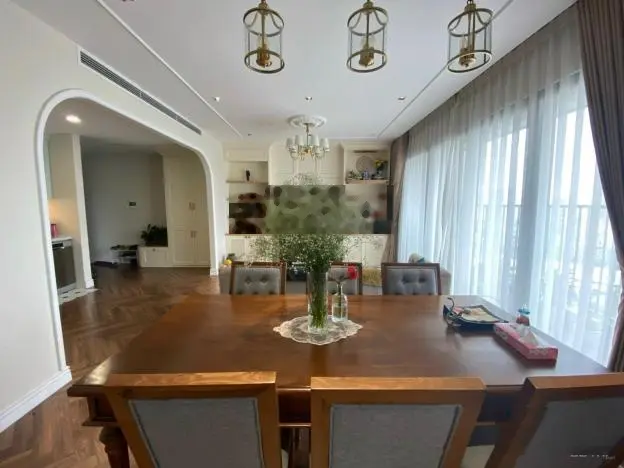 Mua nhà đẹp tại VINHOME D''Capitale - 73m2 - C3 - hướng Đông - 6 tỷ