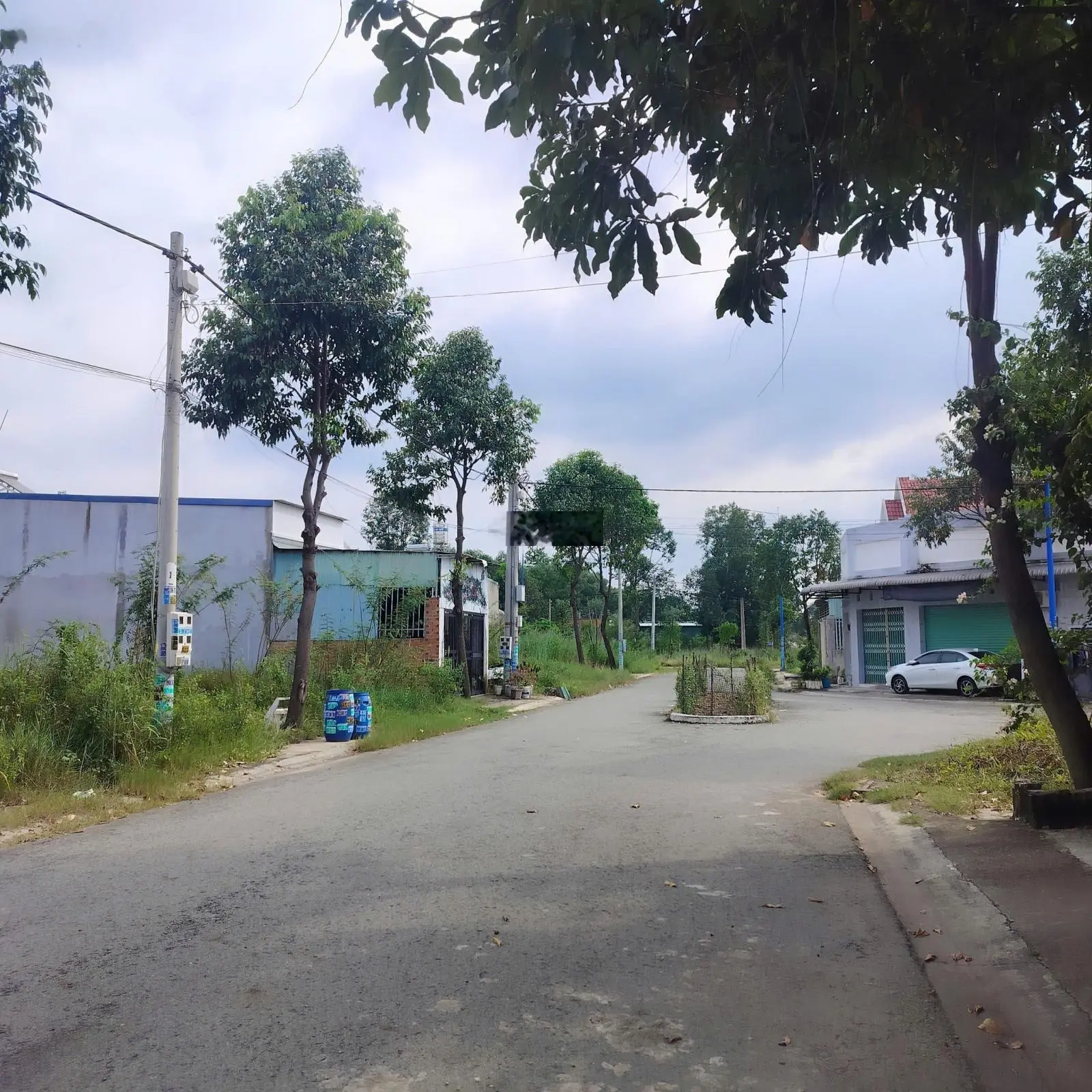 Bán nhanh 100m2 đất khu đô thị Mỹ Phước 3 Bến Cát Bình Dương. Giá: 1ty360. Lh: 0937 948 ***