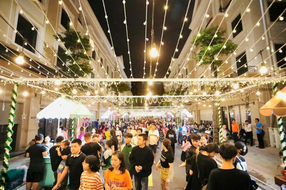 Bán Căn Biệt Thự Vincom Shophous 3 mặt Tiền 85m Đắc địa, vị trí Trung Tâm TP Đông Hà - Quảng Trị