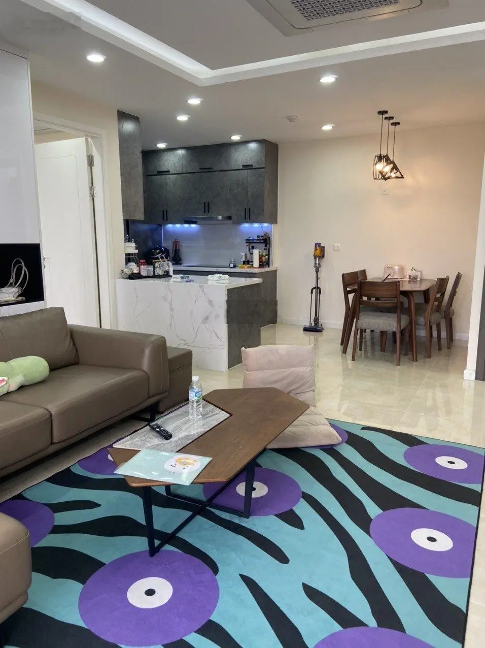 Bán ngay có sổ đỏ D'Capitale Trần Duy Hưng, 3PN 2WC căn góc thoáng diện tích rộng nhất dự án 122m2
