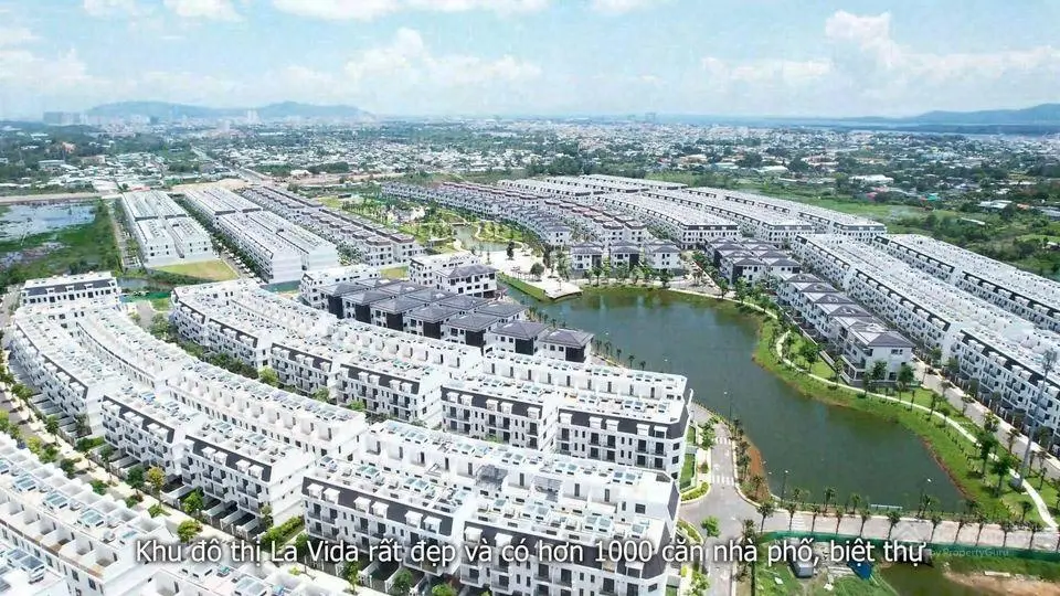 Chính chủ cần tiền gửi bán căn nhà phố LK 5x15,5m Lavida Vũng Tàu, Tây Bắc, 78m2 4,650 tỷ bao 5% sổ