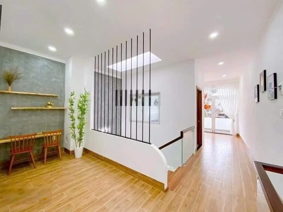 Chính chủ bán nhanh nhà Lương Thế Vinh, 5x20m, nhà đẹp giá rẻ