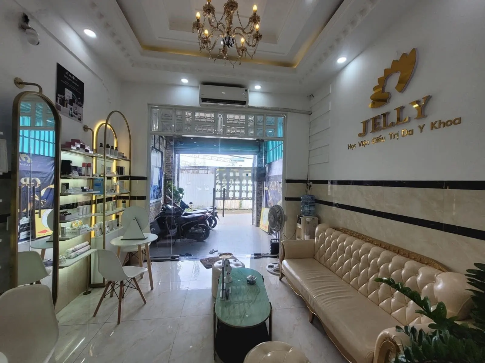 Mặt tiền kinh doanh sầm uất. vị trí đắc địa hiệp bình phước - thủ đức