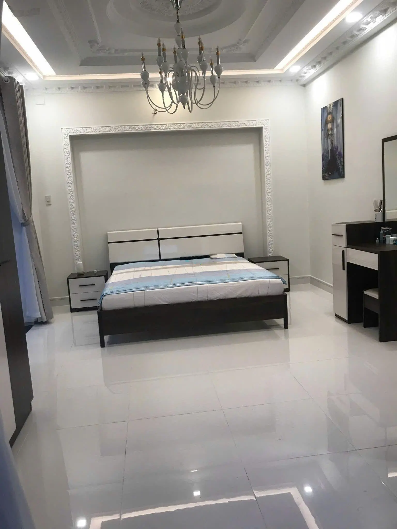 Biệt thự góc tuyệt đẹp 6m x 12m nở hậu 7.4m - 3 tầng. Ô tô trong nhà. Lê Thị Chợ, Phường Phú Thuận