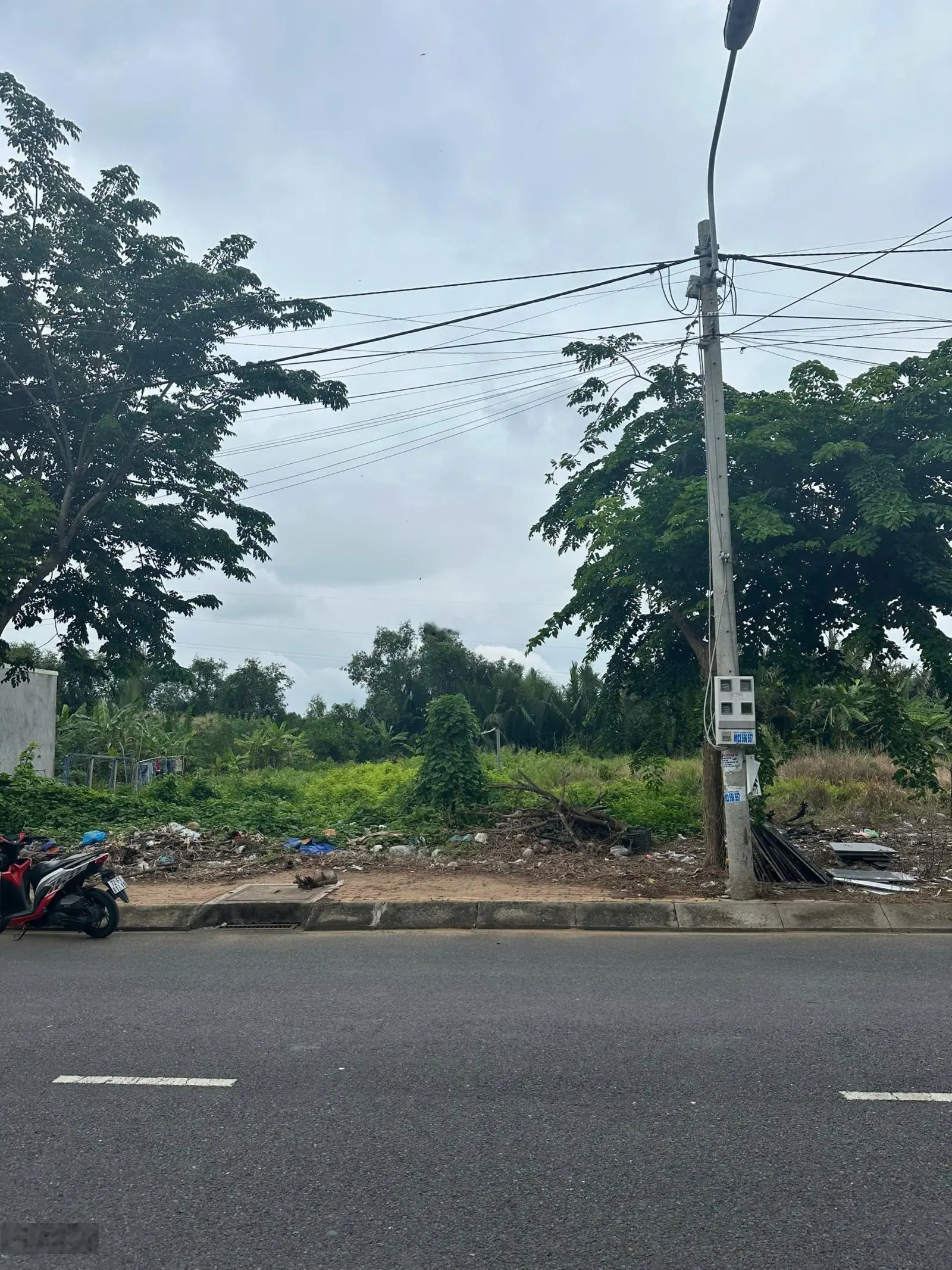 Đường số 1 KDC Thái Sơn nền đất 100m2 có hơn 100m2 đất thừa tổng DT sử dụng hơn 200m2, chỉ 3tỷ500