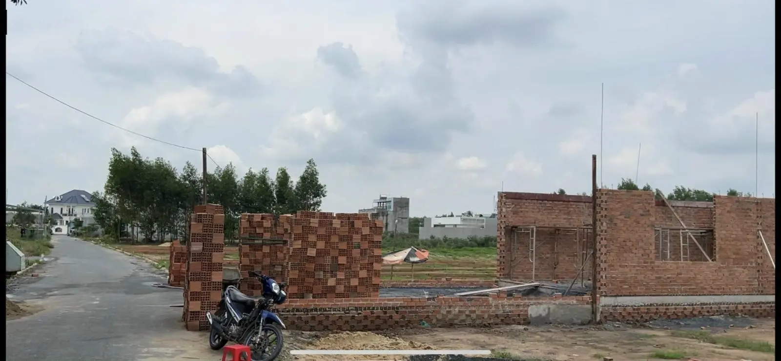 Đất sổ sẵn, full thổ cư, cách chợ khu công nghiệp Giang Điền chỉ 200m, 97m2, giá 1,1 tỷ