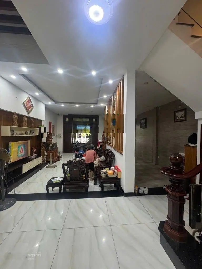 Bán NR 5PN, 7WC, 105m2 tại Lê Đức Thọ, Gò Vấp,Hẻm 10 m, sát Dương Quảng Hàm, chỉ với 17,9 tỷ