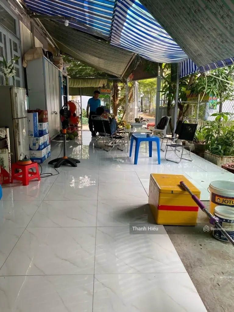 Nhà lô góc 2 mặt tiền 10m. 3 tầng, Đào Tông Nguyên TT Nhà Bè, xe hơi ngủ trong nhà, chỉ 8.5 tỷ