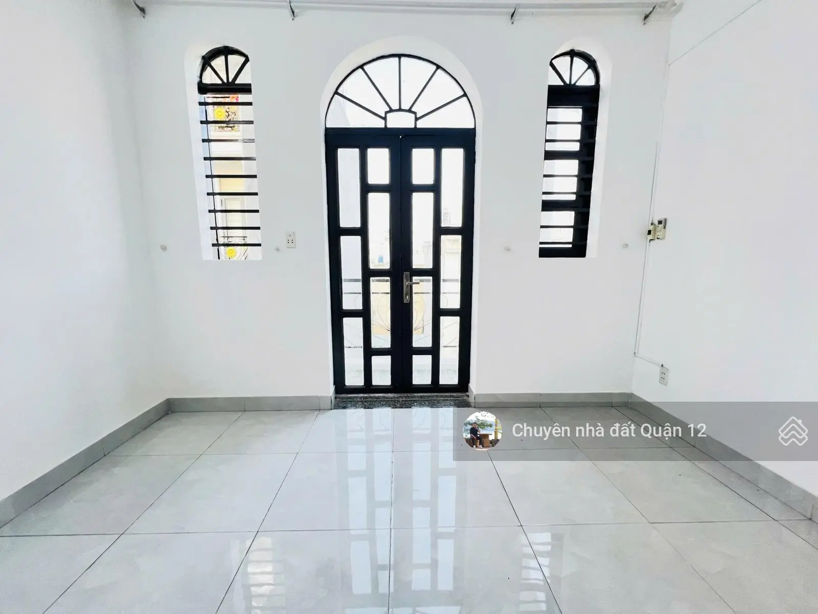 Nhà phố 66m2 đúc 1 lửng 2 lầu full nội thất hẻm 7m khu nhà lầu đường Hiệp Thành 13