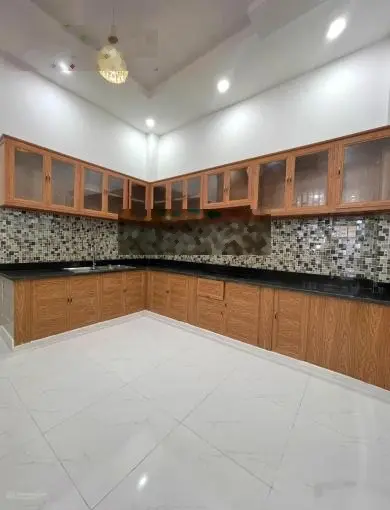 Vợ chồng tôi bán nhà Tôn Đản P10 Q4. DT 61,06m2 giá 2tỷ590 gần CV Khánh Hội. Đang cho thuê 25tr/th