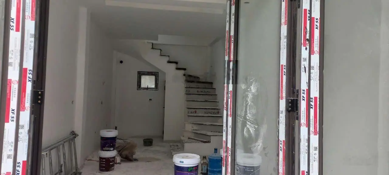 Bán nhà riêng ngõ 406 đường âu cơ tại tây hồ, giá 5,95 tỷ, dt 31m2, 3 pn, 4 wc