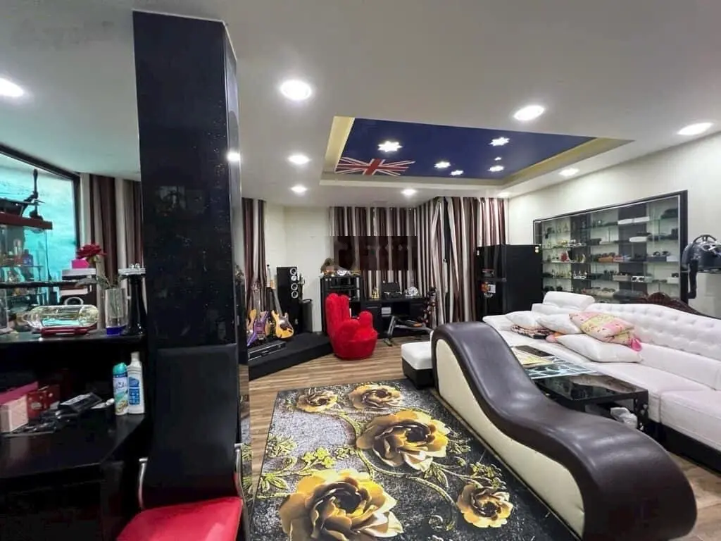 Giảm mạnh 3.5 tỷ bánh nhanh trong tuần - Nguyễn Xí - hẻm 8m - xe hơi ngủ - 7x14m - 5 tầng - 13.9 tỷ