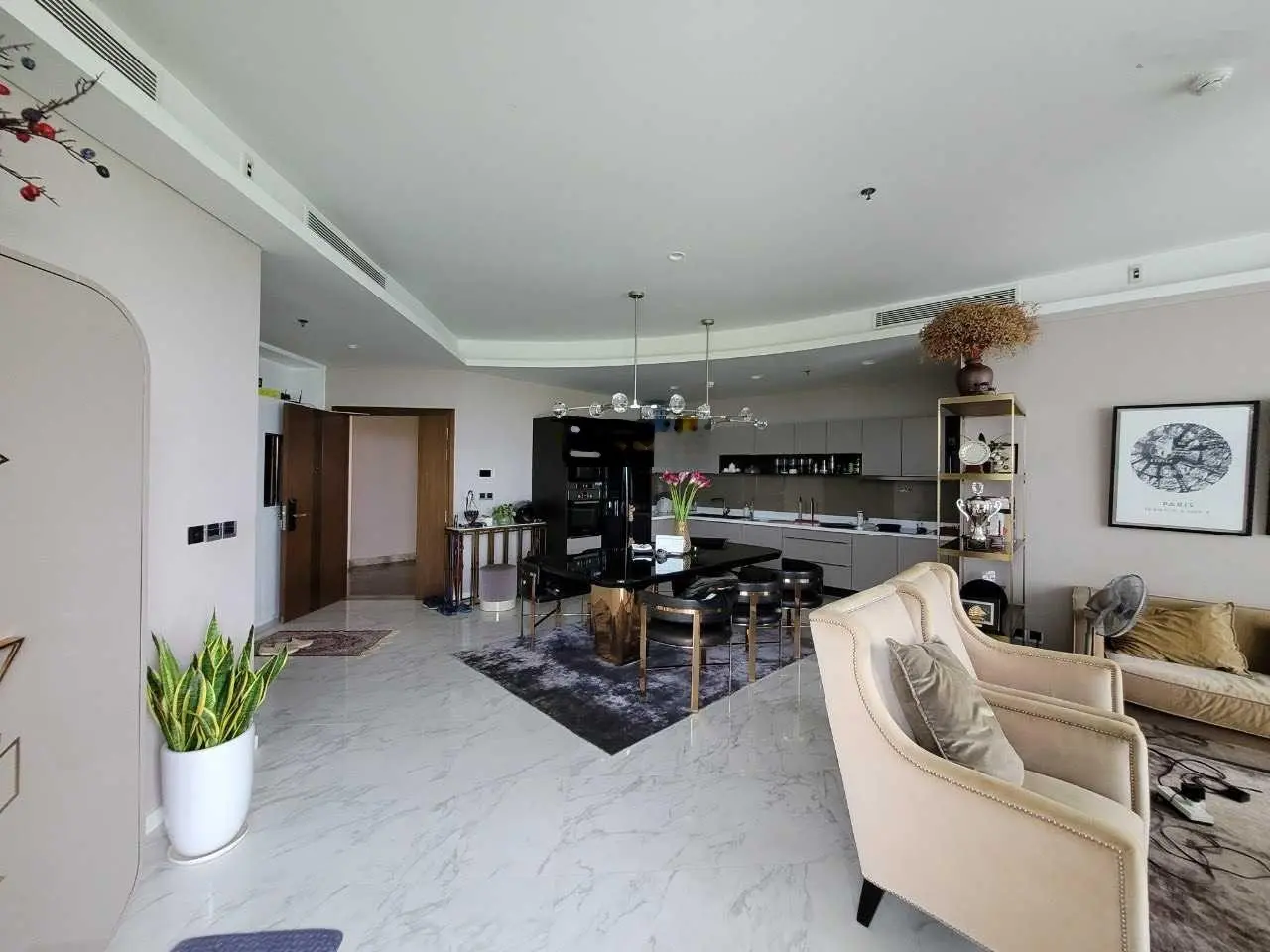 BÁN CĂN GÓC SARICA RẺ HƠN CĂN THƯỜNG CHỈ 23,5 TỶ DT 154M2 NHÀ VÀ VIEW ĐẸP