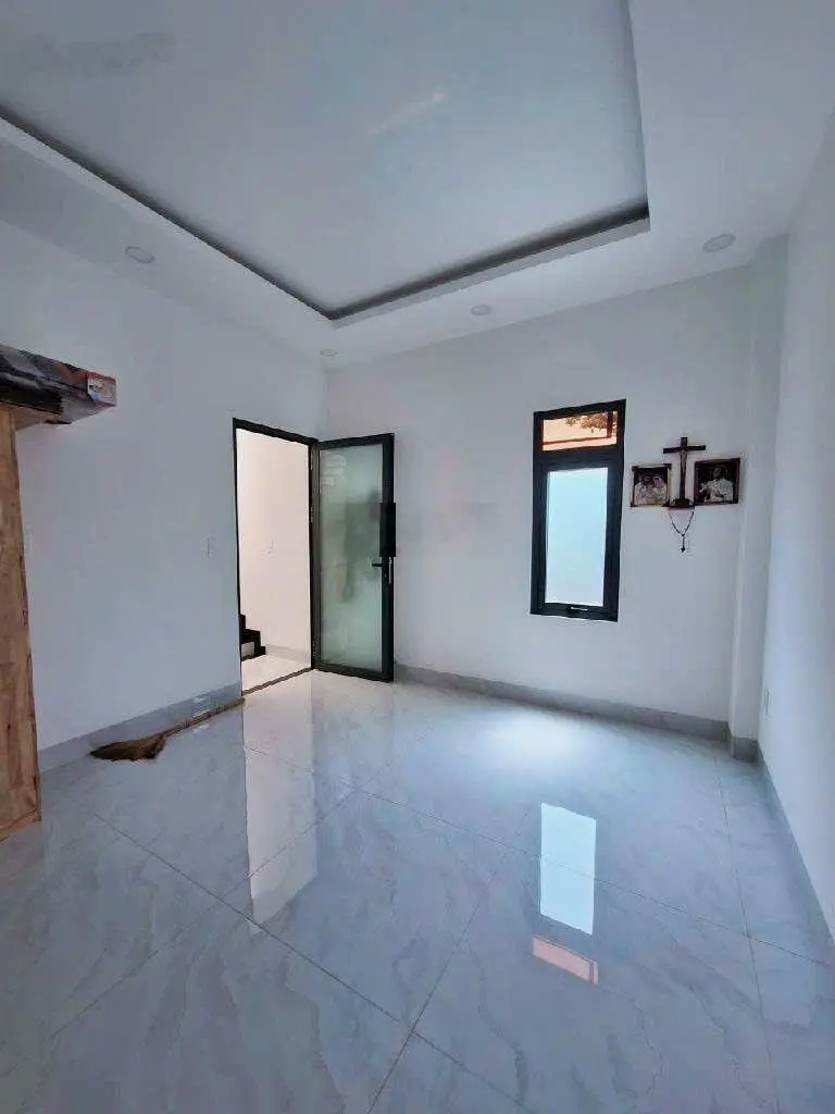 Gấp bán nhà 2 tầng btct ở ngay, hoàng hữu nam, long thạnh mỹ, ngang 6m bề thế - xe hơi tới nhà