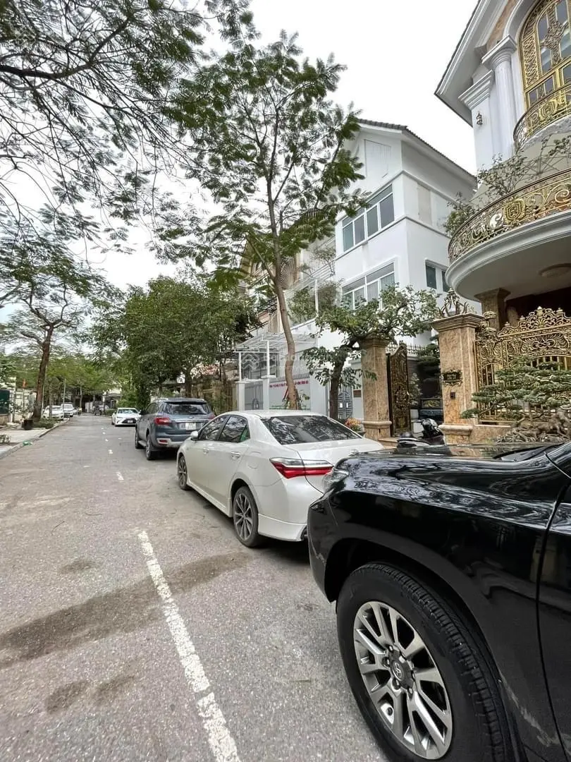 Bán biệt thự khu đô thị - Dương Nội - Hà Đông - vip