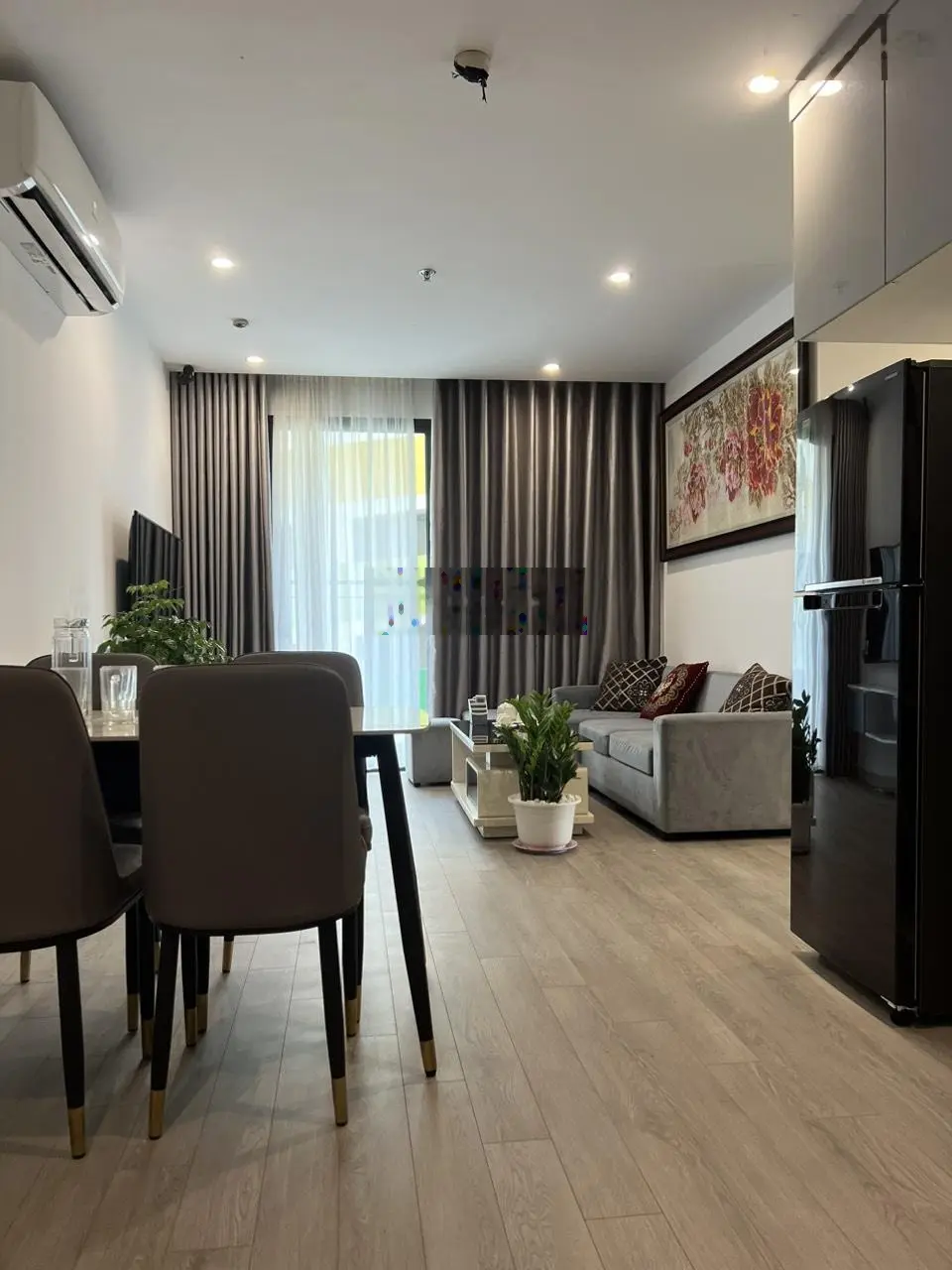 Bán căn hộ góc 3 ngủ 75m2 giá 3 tỷ 520 triệu sổ đỏ