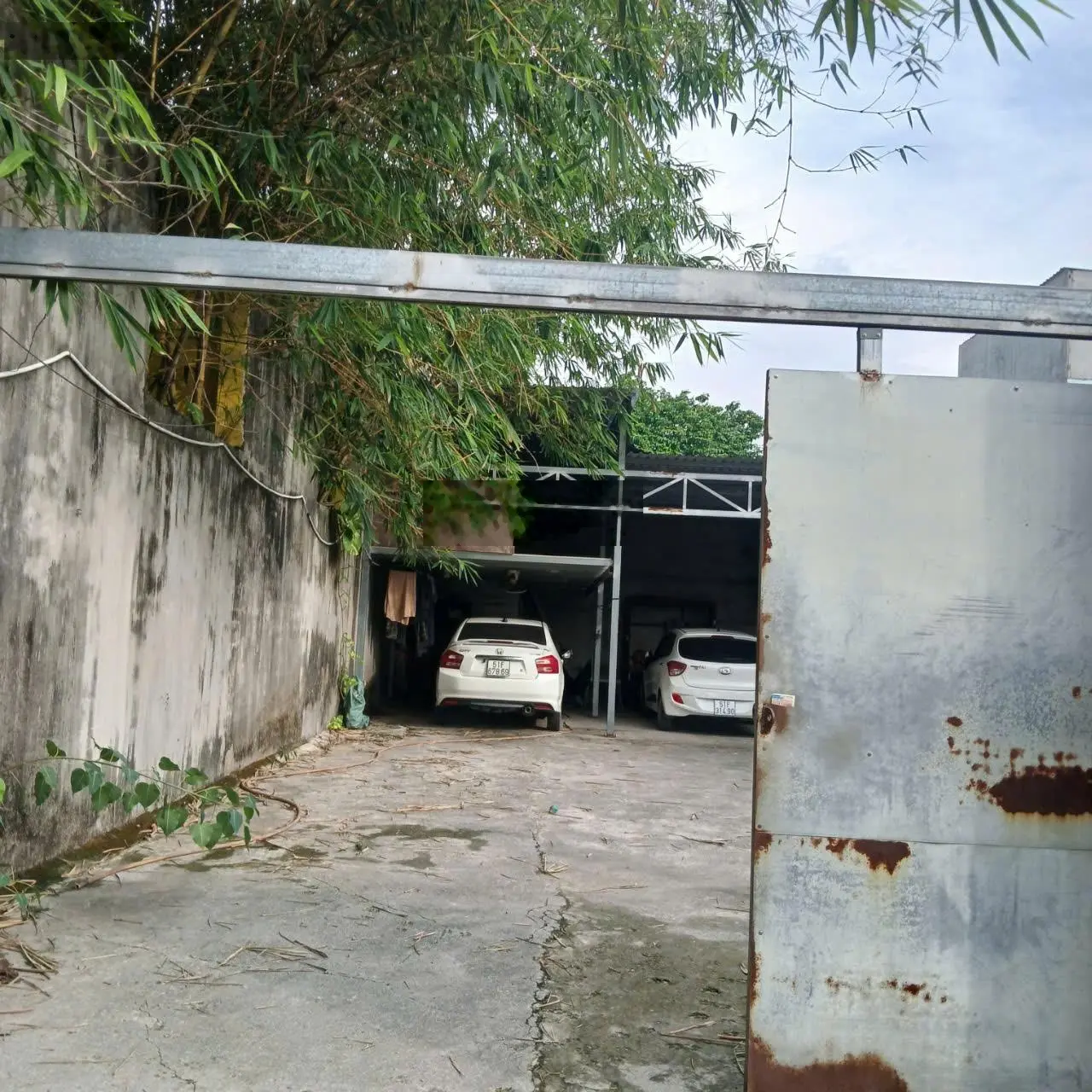 Cần bán gấp lô đất rộng 200m2 quy hoạch thổ cư giá rẻ nhất Quận 9 cũ thành phố Thủ Đức