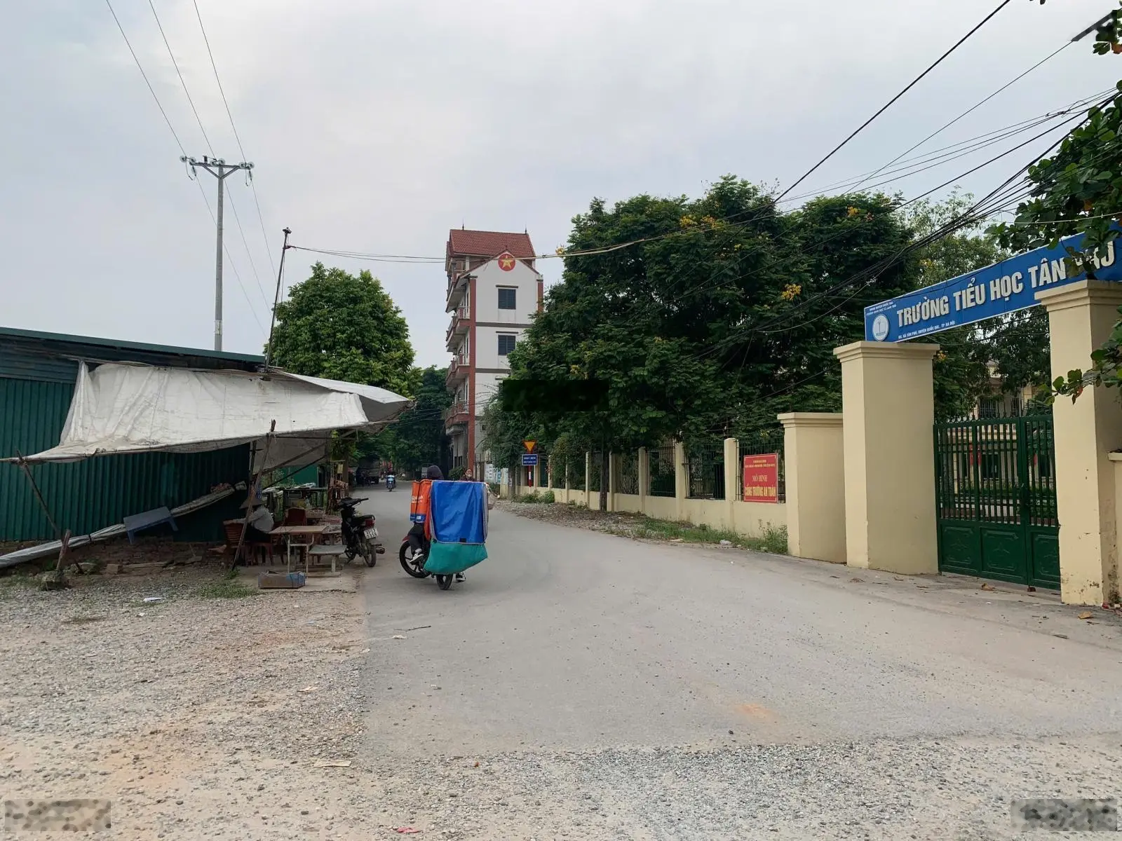 Chính chủ bán lô hoa hậu 94m2 (thực SD 120m2) mặt đường trục đường nhựa liên huyện mới