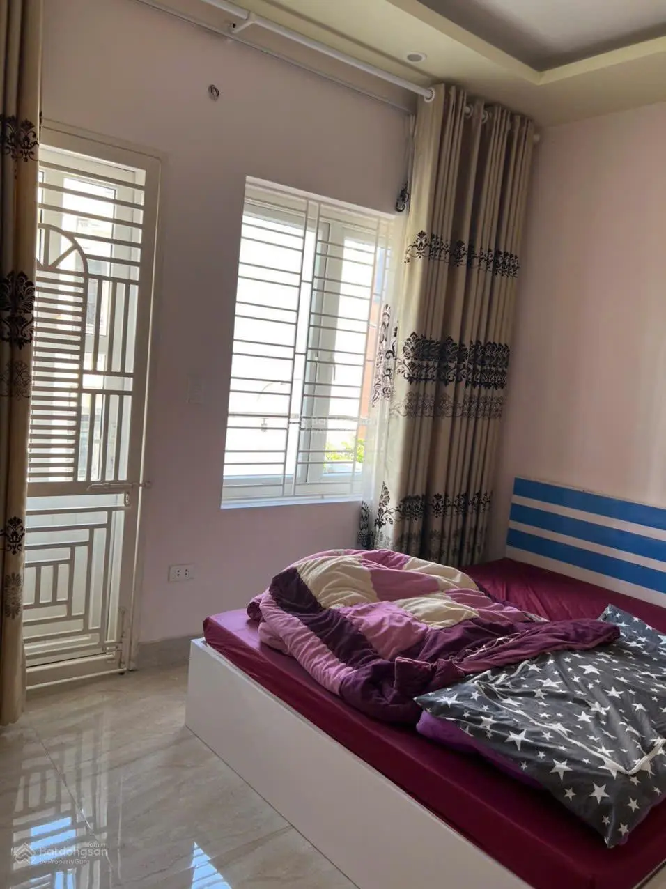 Bán nhà 3 tầng mặt đường Bến Láng giá chỉ 4 tỷ