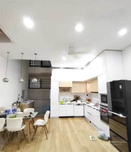 Bán nhà 4 tầng đẹp mặt tiền đường An Cư 5. Ngay khu Phạm Văn Đồng ra biển chỉ 300m đi bộ