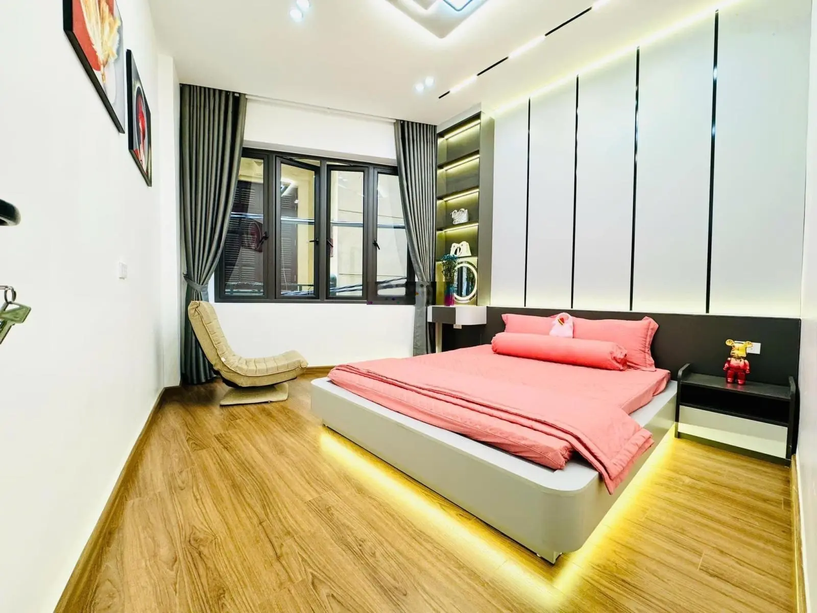 TT THANH XUÂN -Tầm tiền hiếm-5M OTO-LOGOC -NHÀ MỚI HIỆN ĐẠI-FULL NỘI THẤT-54m x 5 tầng mặt tiền 4m