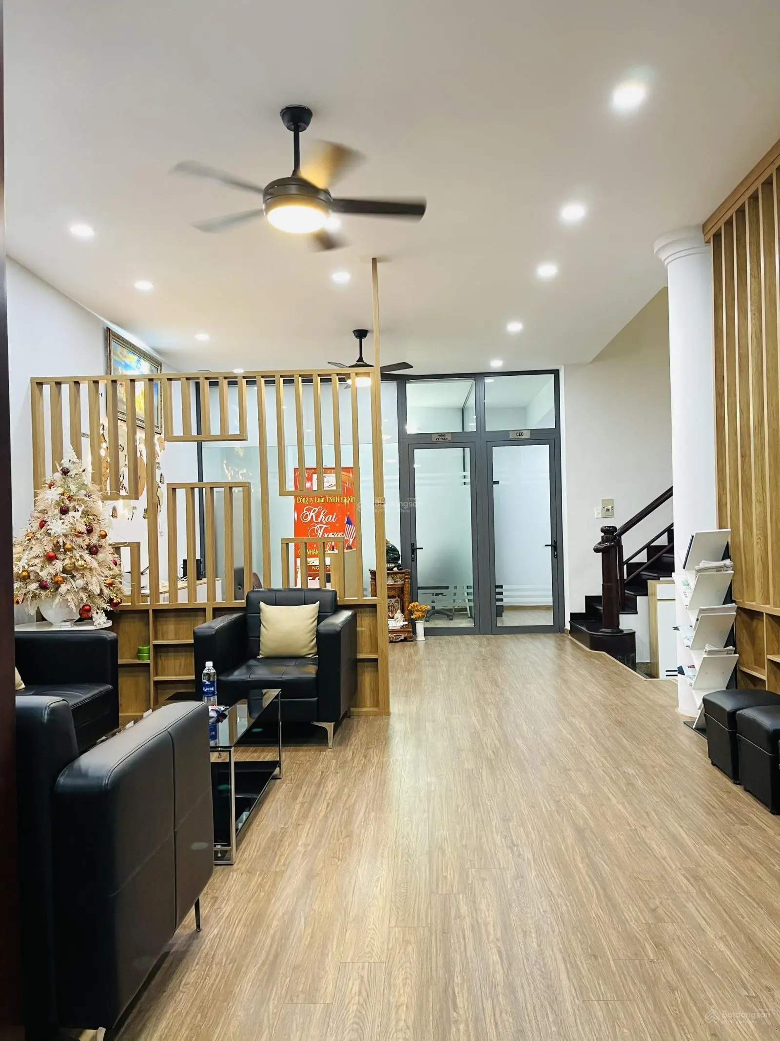Duy nhất mặt tiền k300 nguyễn minh hoàng dt 5x20m 3 lầu giá chỉ 18,5t tl