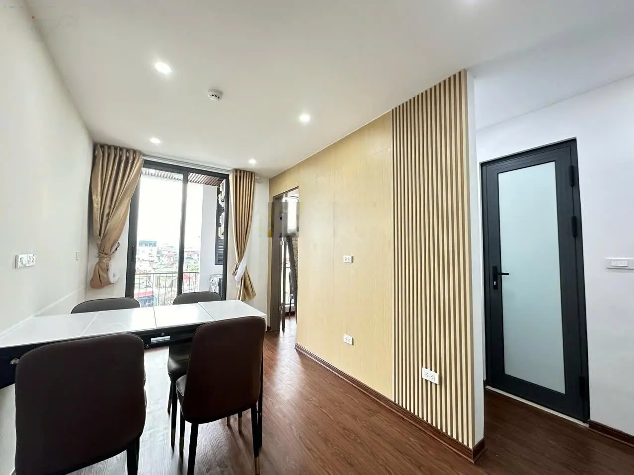 Siêu phẩm Apartment, ccmn, đầu tư, dòng tiền khủng, Nguyễn Khang, ô tô, 210m2 8 tầng nhỉnh 60 tỷ