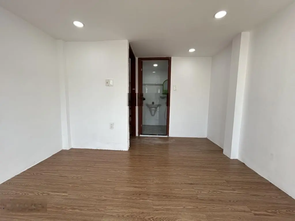 Bán nhà đẹp đường số 13 linh chiểu thủ đức 3 tầng 2 phòng ngủ 3wc chỉ có 2.25tỷ