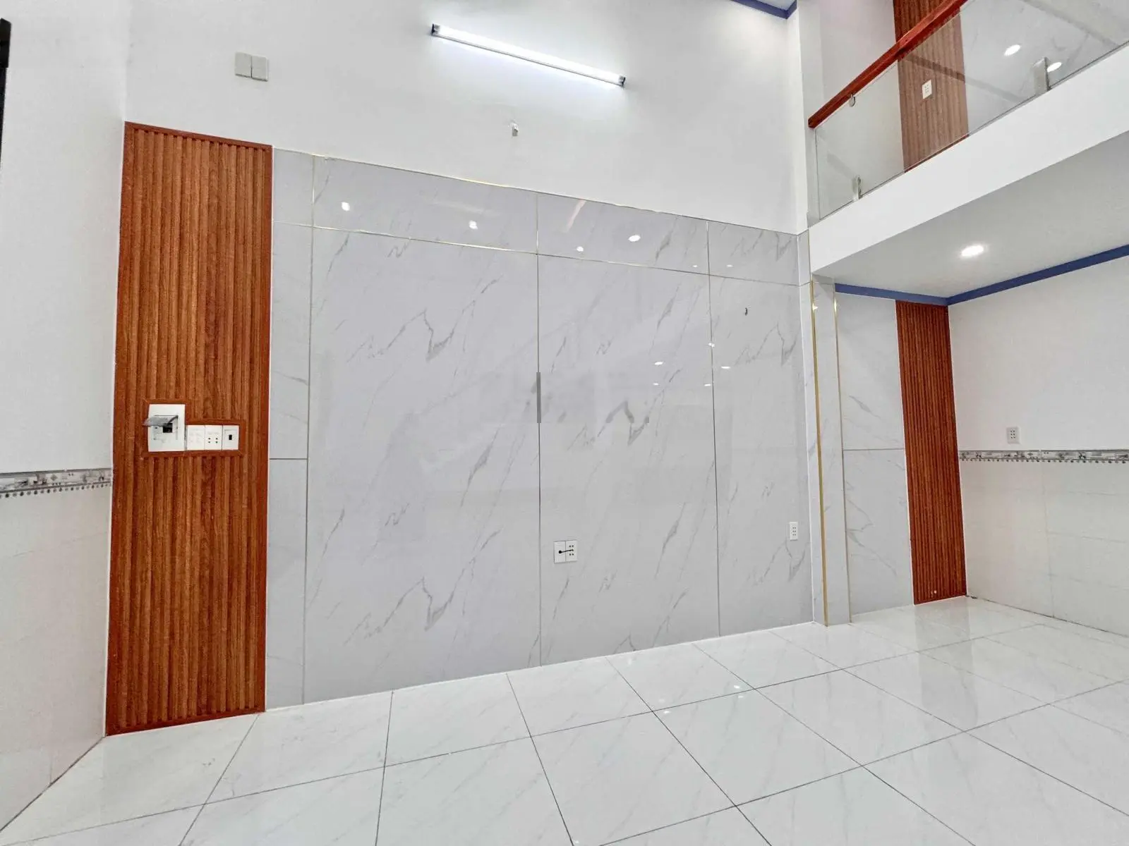 Chính chủ bán nhà lầu ngay trạm thu phí Bửu Long, trả trước 500tr, nhà 6,5x15m giá ngộp giảm 300tr