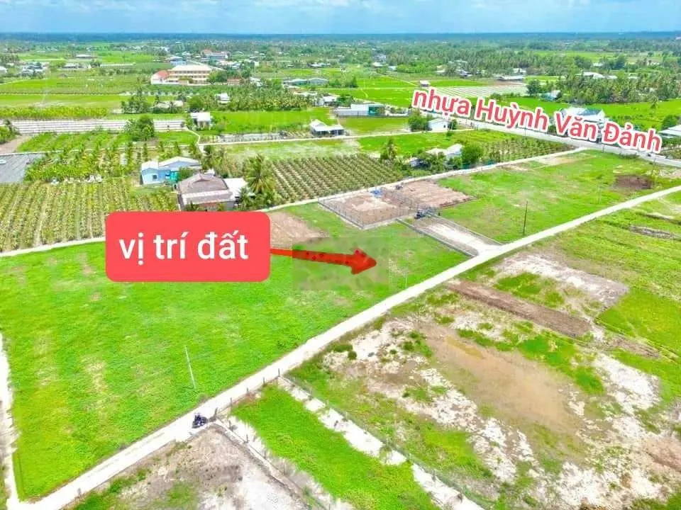 Nền thổ 10 x 29m cách nhựa 90m