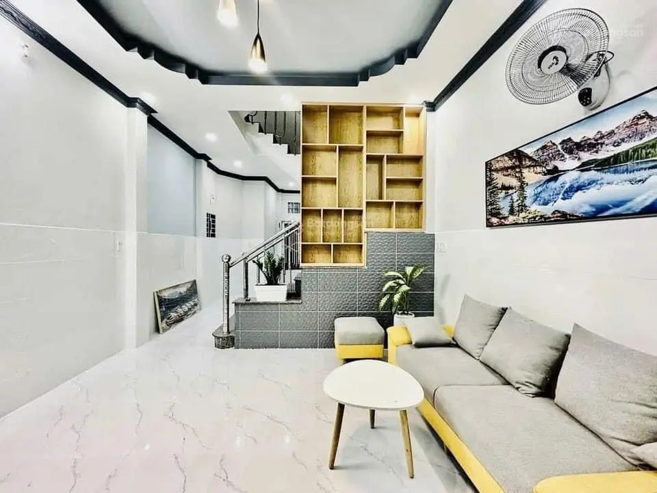 Nhà đẹp bán gấp công chứng trong tháng 9 đường Nguyễn Văn Thương P25 Bình Thạnh 36m2 SHCC 2tỷ780