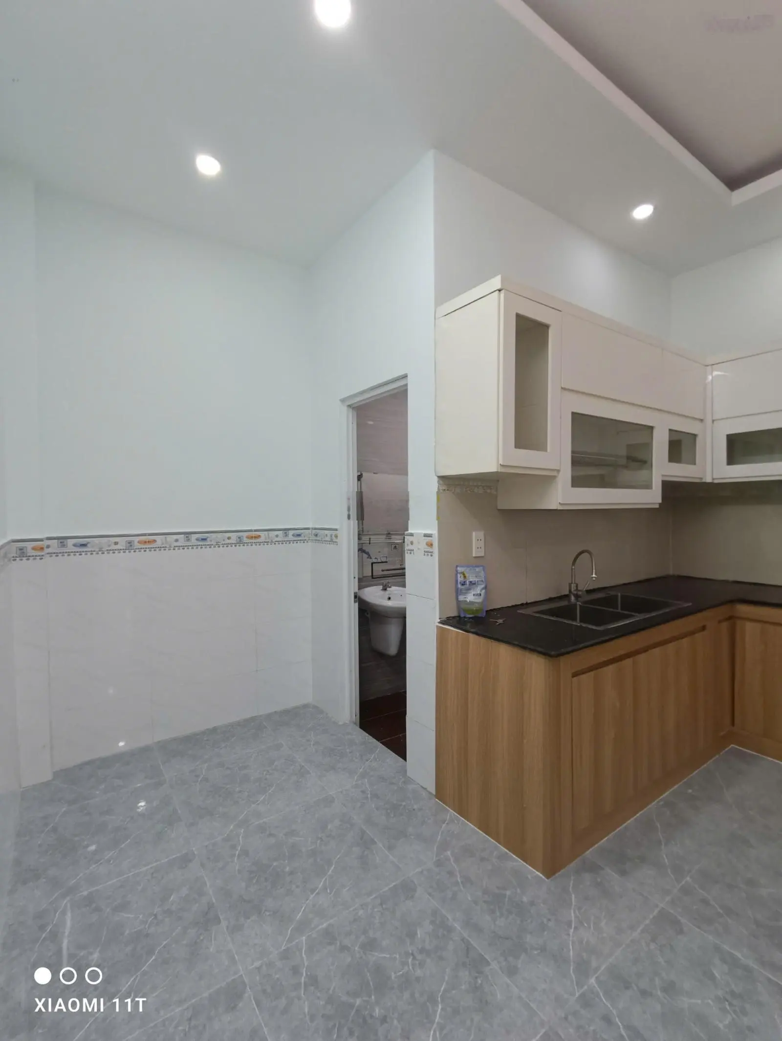 Tp thủ đức - gần vòng xoay ngã tư bình phước - chợ đầu mối - dt 4x13m - giá 4,6 tỷ!