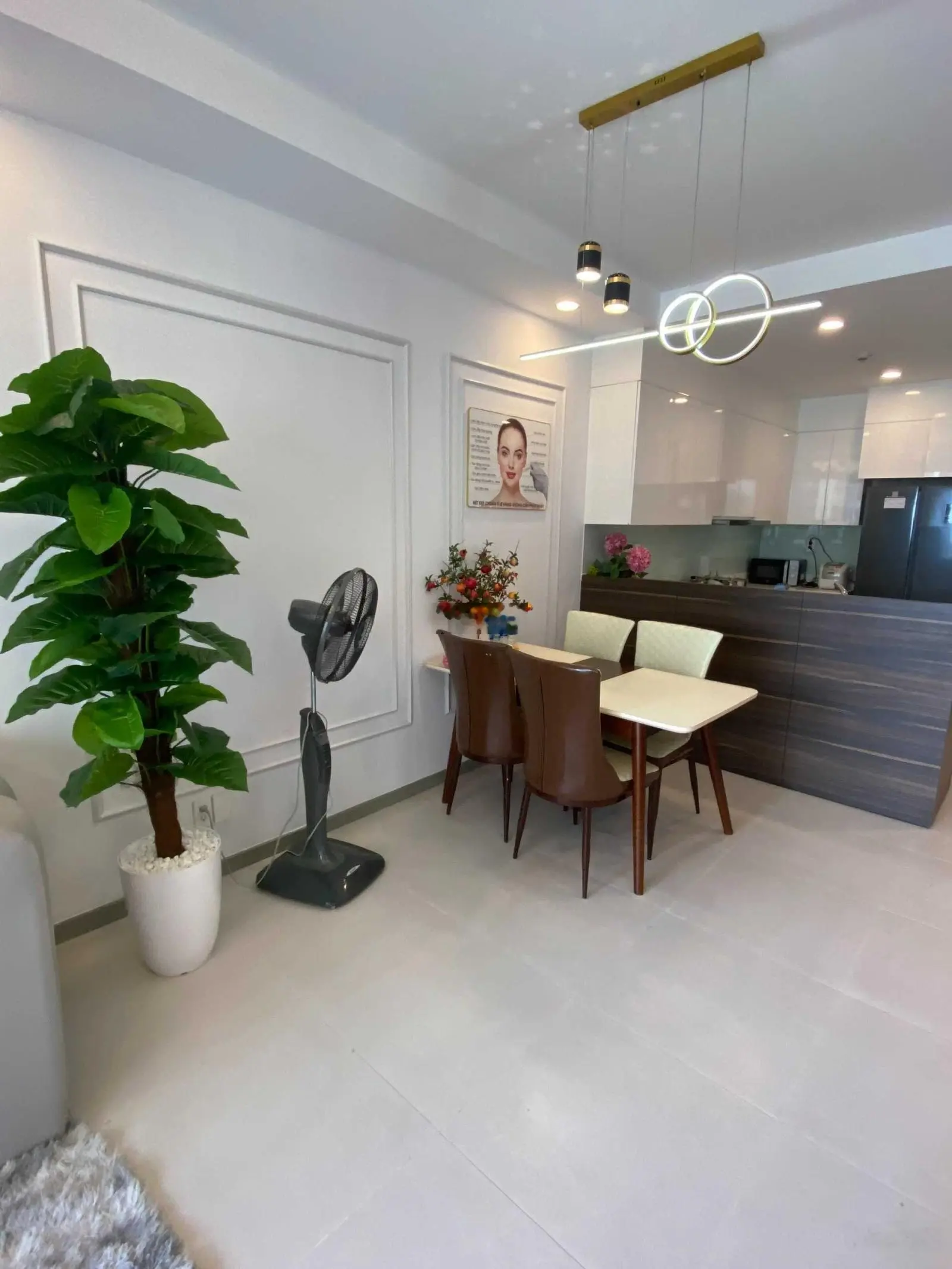 Cần bán căn hộ Xi Grand Court, 70m2 4,3tỷ 80m2 5tỷ/ 90m2 5,5 tỷ view thoáng nhà đẹp. LH 0932 248 ***