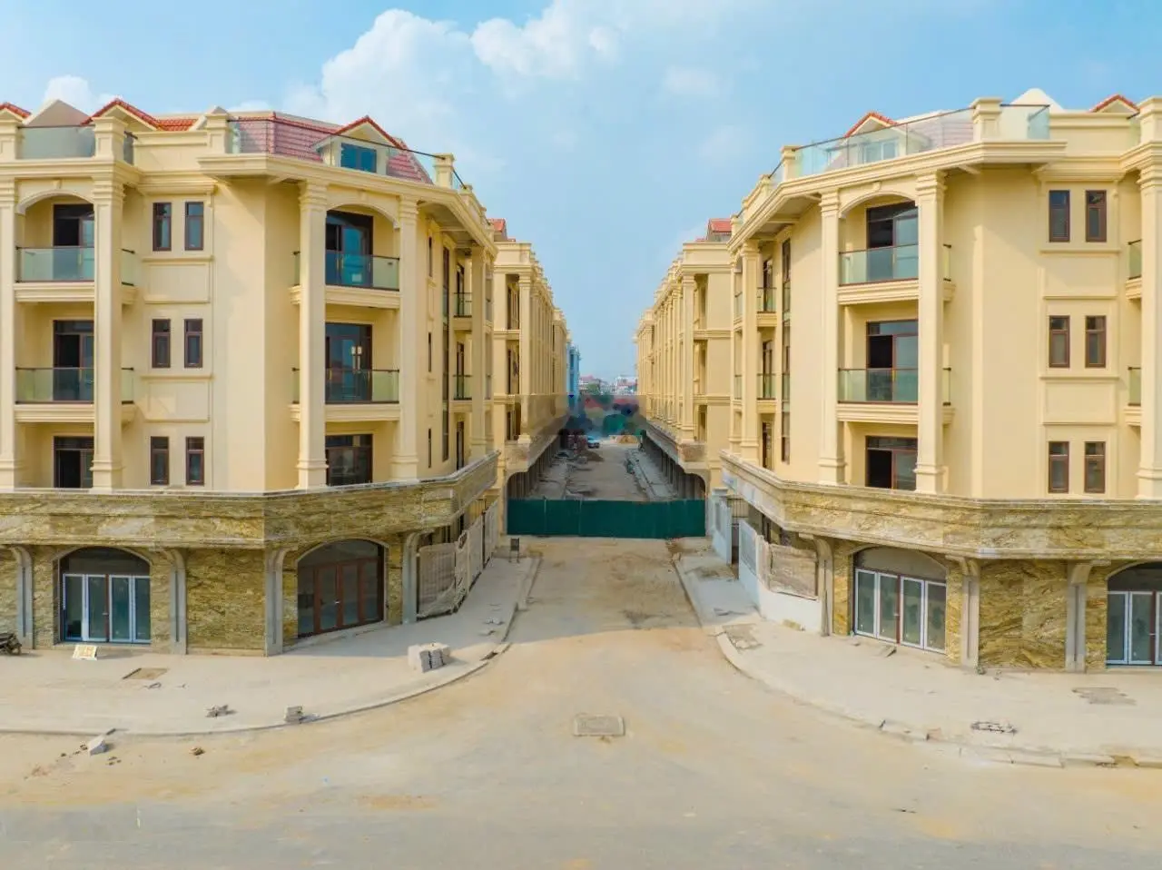 Chính chủ gửi bán căn Him Lam Thường Tín 80m2, giá 10 tỷ - 033 222 6556