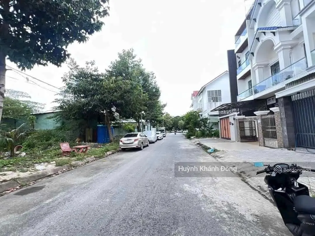 Cần bán gấp đất gần chợ Mỹ Tho MT Đ.Dương Kỳ Hiệp Phường 2 Sóc Trăng 120m2/550tr SHR thổ cư 100%