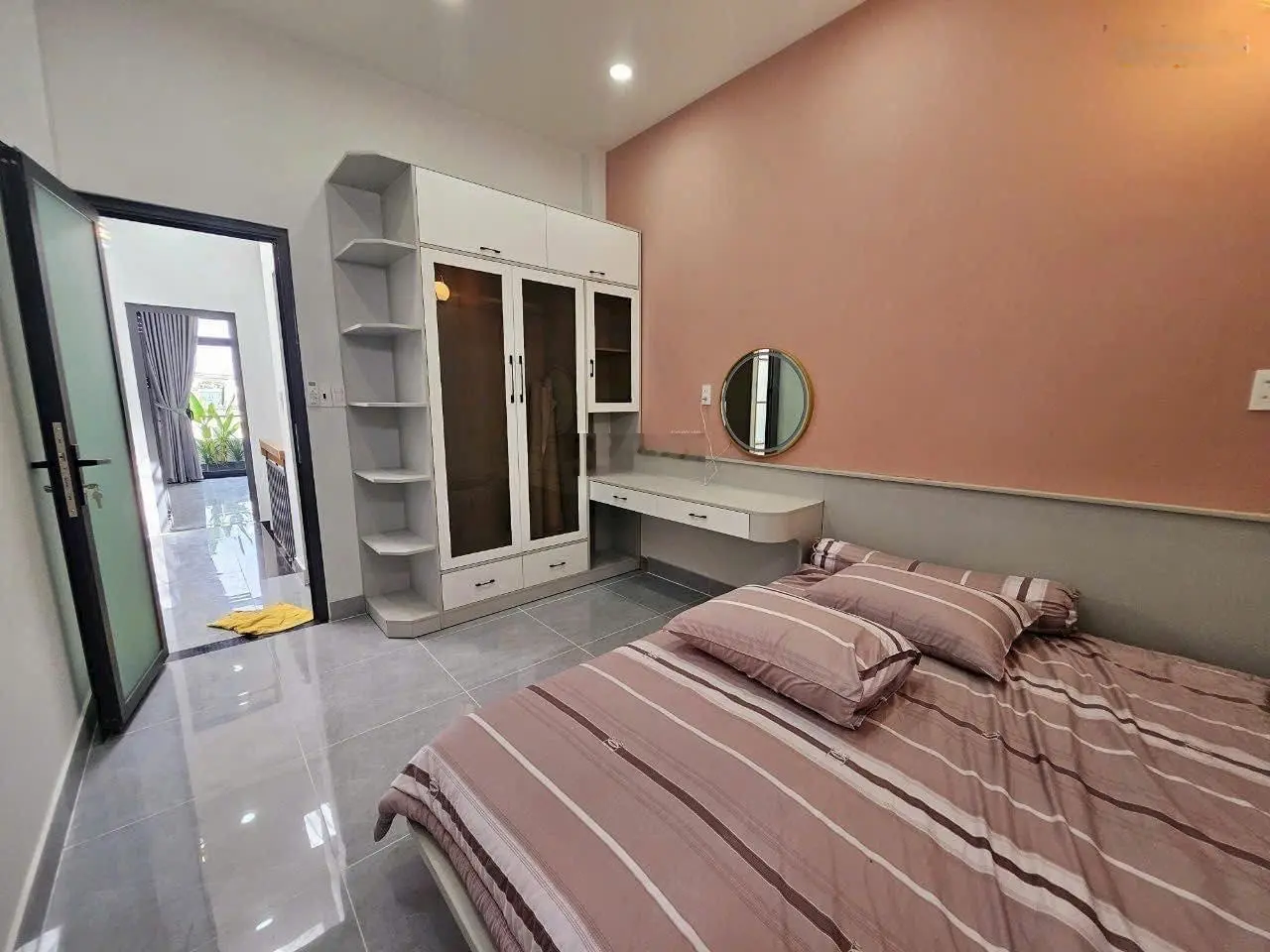 Lên ngay siêu phẩm nhà đẹp tại Đ. Nguyễn Kiệm, P9, Phú Nhuận DT 56m2. HĐ cho thuê 13 tr/1 th