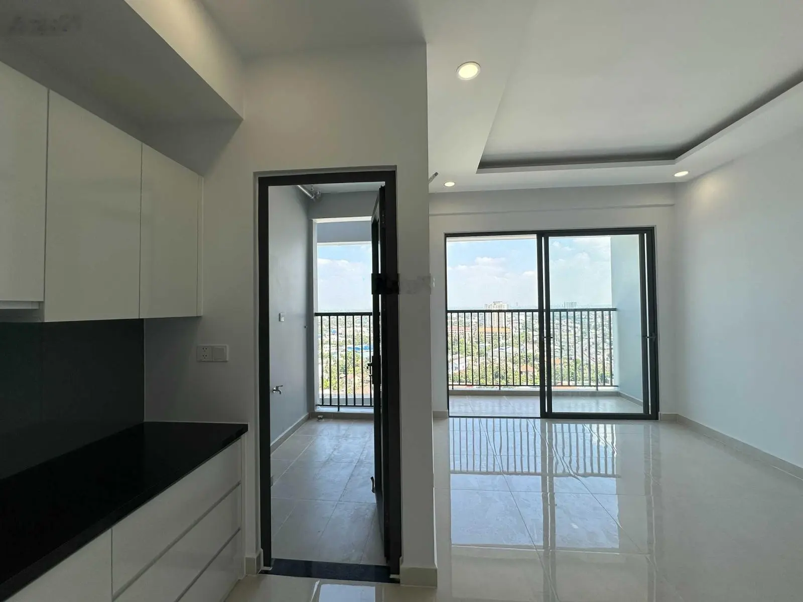 Thanh lý gấp căn góc 2PN suất nội bộ CĐT view Landmark 81 - chiết khấu 9% - tặng 5 chỉ vàng