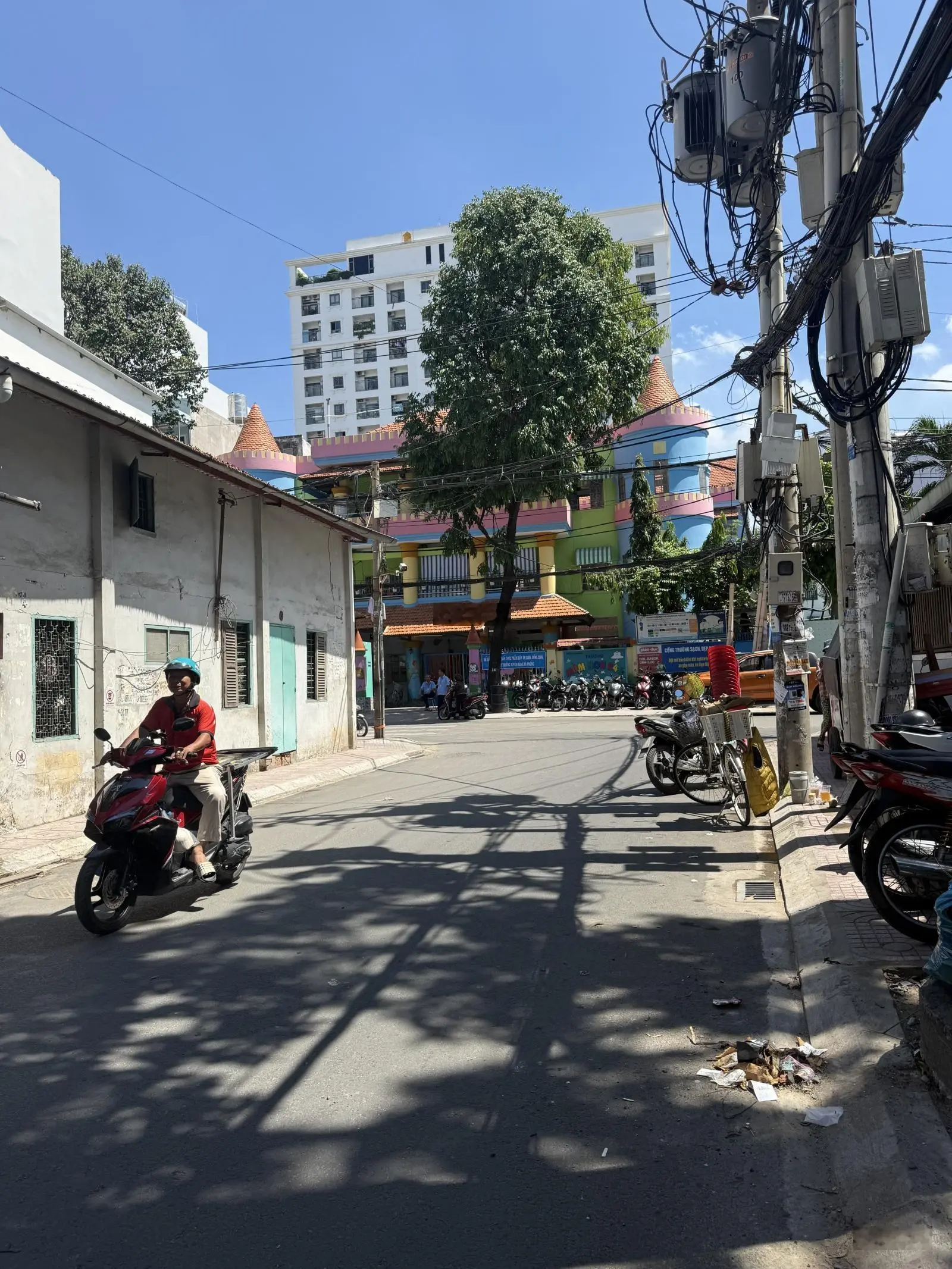 Bán CHDV Mặt Tiền 7 tầng 14PN ngay Nguyễn Văn Đậu -Trần Bình Trọng.Bình Thạnh (5x20m) nhỉnh 17 tỷ .