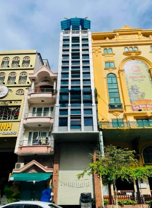 Bán toà nhà 18 Phổ Quang, P. 2, Q. Tân Bình hầm, 10 tầng, giá 39 tỷ TL