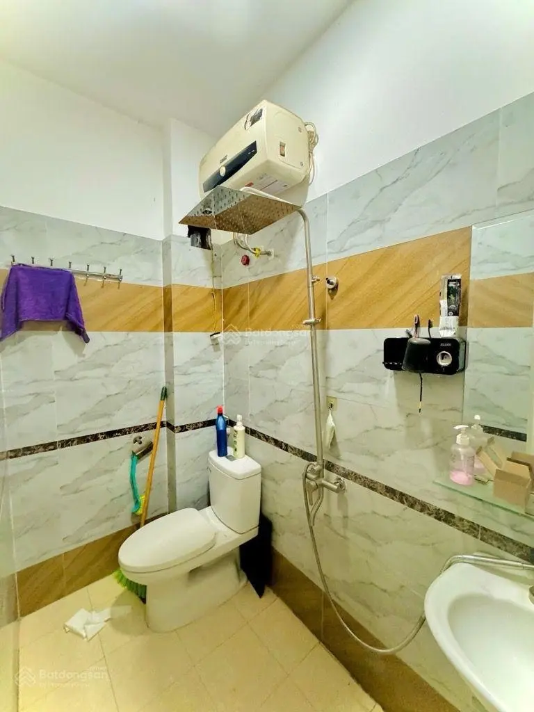 Bán nhà 6 tầng, dt 30m2/ 1 tầng, cách 1 nhà ra phố Vĩnh Hưng, bao quy hoạch.
