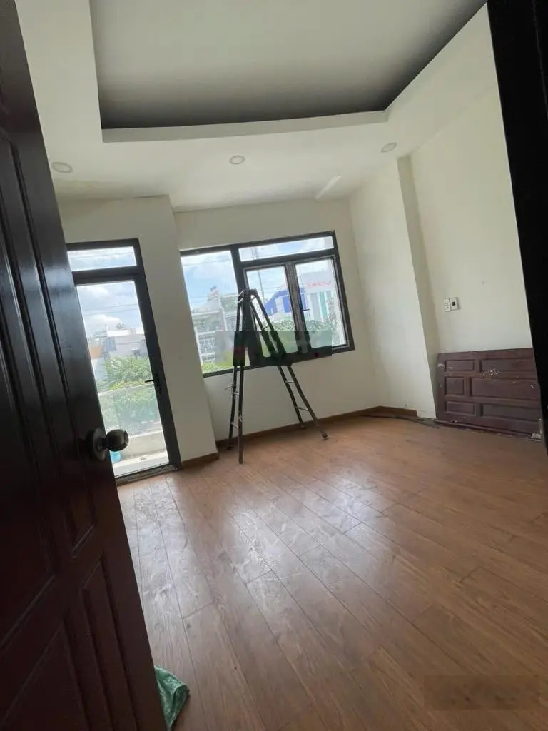 Nhà mặt tiền Kinh Dương Vương, 37m2, ngang 4m, 5 tầng, giá 6.8 tỷ