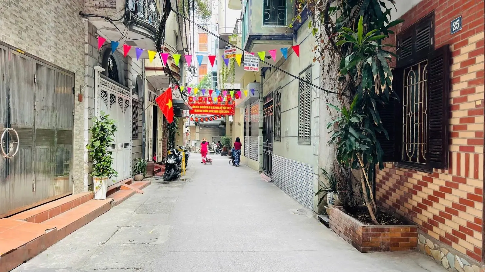 Bán nhà văn chương lô góc - ô tô tải đỗ cửa - 80m ra hồ - 45m - 4tầng - 9tỷ 350 - full nội thất