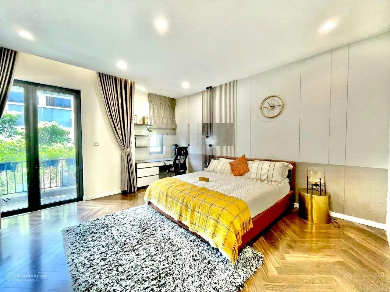 Hót Bán nhà phố 1T2L 100M2 sân vườn đường DT743 Bình Dương Giá 3 tỷ 2