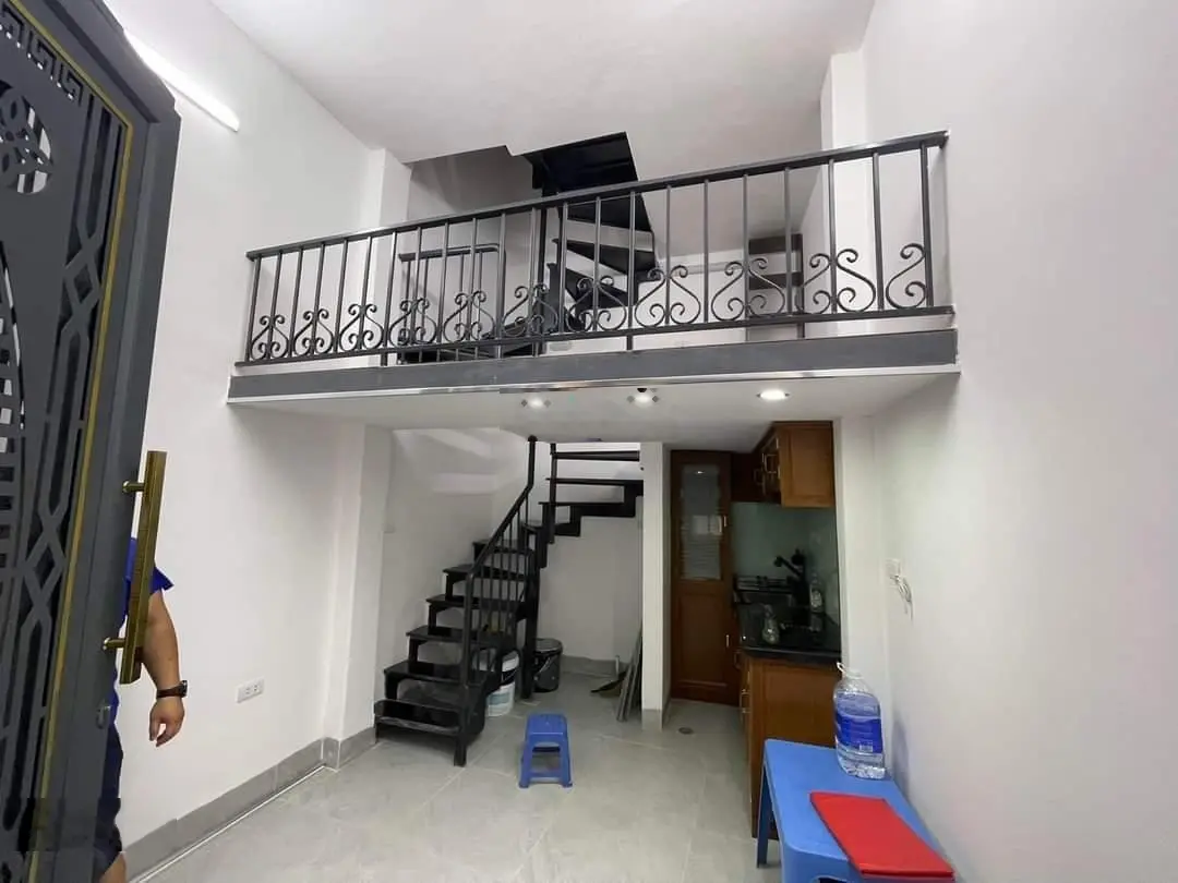 3.25 tỷ - Văn Cao thông Hoàng Hoa Thám - Lô góc 3 thoáng - Sổ riêng - 2 Ngủ - 3 gác đỗ cửa