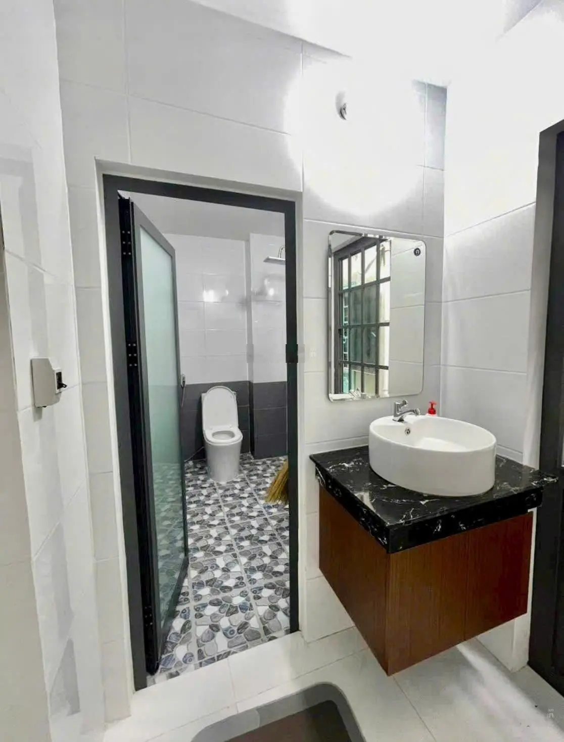 Bán nhà 4 tầng Kiệt Nguyễn Du, có dòng tiền 18tr/tháng Gần Sông Hàn và Tòa nhà Hành chính Trái Bắp