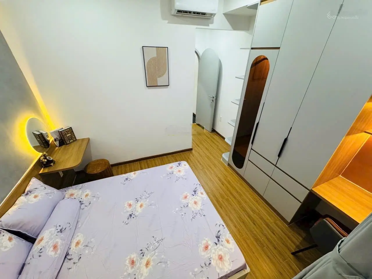 Bán siêu sẩm ngay Đinh Bộ Lĩnh P. 26 nhà 4 tầng mới full nội thất 6.68 tỷ TL mạnh
